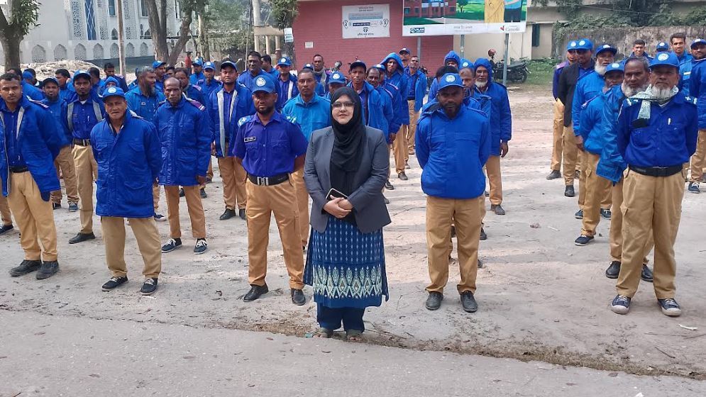 কিশোরগঞ্জে গ্রাম পুলিশদের নিয়ে প্যারেড অনুষ্ঠিত
