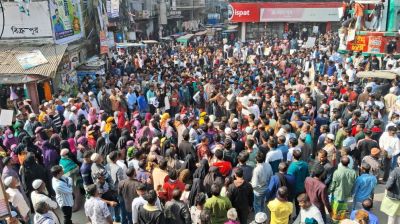 মুন্সীগঞ্জে যুবদল নেতা শান্ত হত্যার বিচারের দাবিতে সড়ক অবরোধ