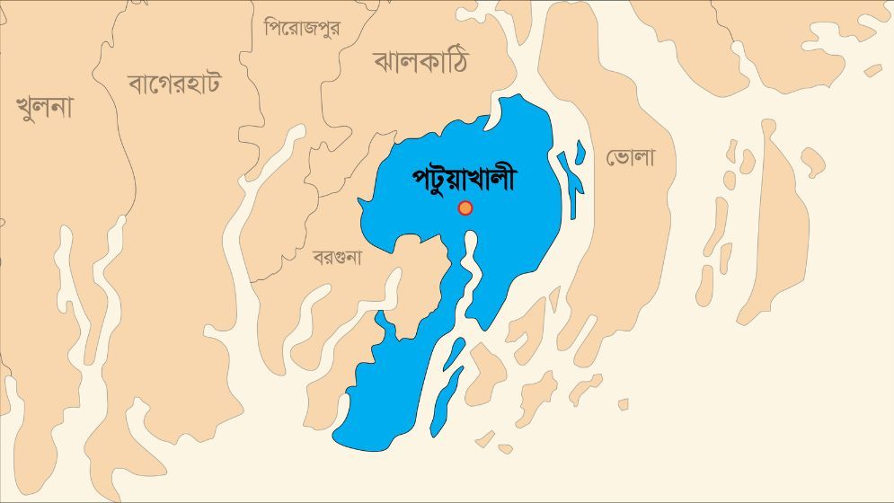 কলাপাড়ায় পিকআপের চাপায় শ্রমিক নিহত, আটক ১