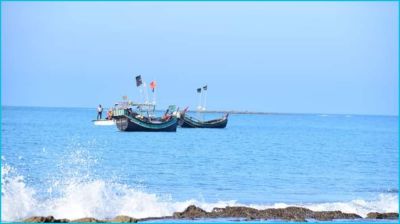 ৮ বছর পর নাফ নদে মাছ ধরার অনুমতি পেল জেলেরা