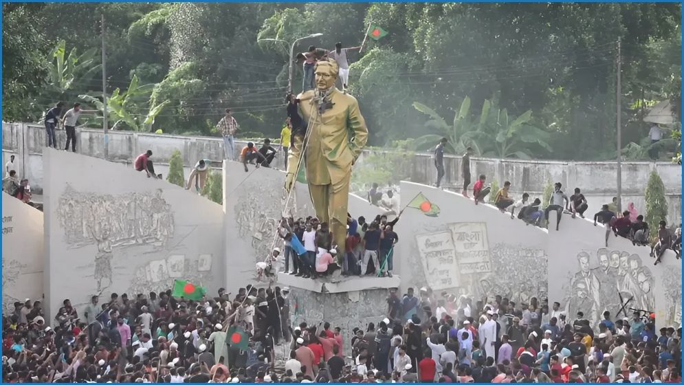 ‘ভারত কিছু একটা করবে’ এই ভরসায় আ.লীগের কর্মী-সমর্থকরা