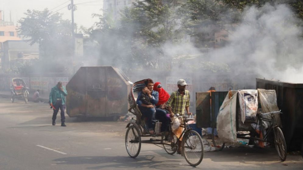 ঢাকার বায়ু অস্বাস্থ্যকর হলেও কমেছে আইকিউ স্কোর