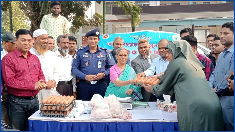 দ্রব্যমূল্য নানাভাবে নিয়ন্ত্রণের চেষ্টা করছি : প্রাণিসম্পদ উপদেষ্টা