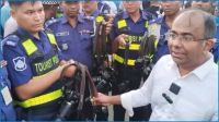 কক্সবাজারে ছবি তুলে পর্যটকদের হয়রানি, ১৭ ক্যামেরা জব্দ