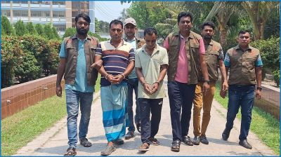 গোয়ালঘরে বানাতেন ‘ভেজাল দুধ’, গ্রেপ্তার ২