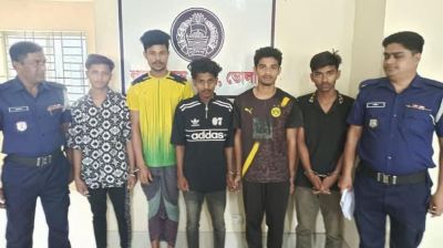 পিটিয়ে যুবকের হাত-পা ভেঙে দেওয়া সেই কিশোর গ্যাংয়ের ৪ জন আটক