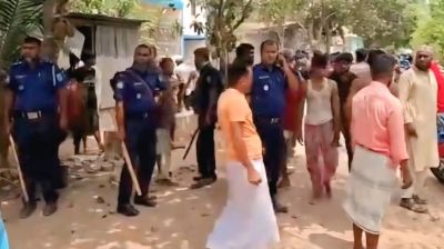 ক্যারাম খেলা নিয়ে ২ গ্রামের সংঘর্ষ, আহত ২০