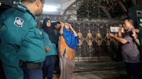ব্যারিস্টার তুরিন আফরোজ গ্রেপ্তার