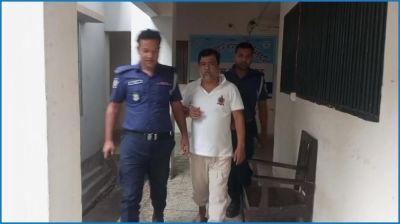 লালমনিরহাটে হাসপাতাল থেকে আ.লীগ নেতা গ্রেপ্তার