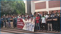 কুয়েটের শিক্ষার্থীদের বহিষ্কারের প্রতিবাদ বুয়েট শিক্ষার্থীদের