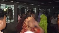 ঘরের আড়ার সঙ্গে ঝুলছিল গৃহবধূর নিথর দেহ