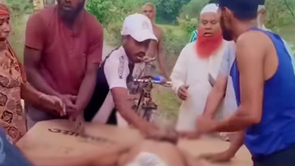 কালীগঞ্জে বজ্রপাতে কৃষকের মৃত্যু