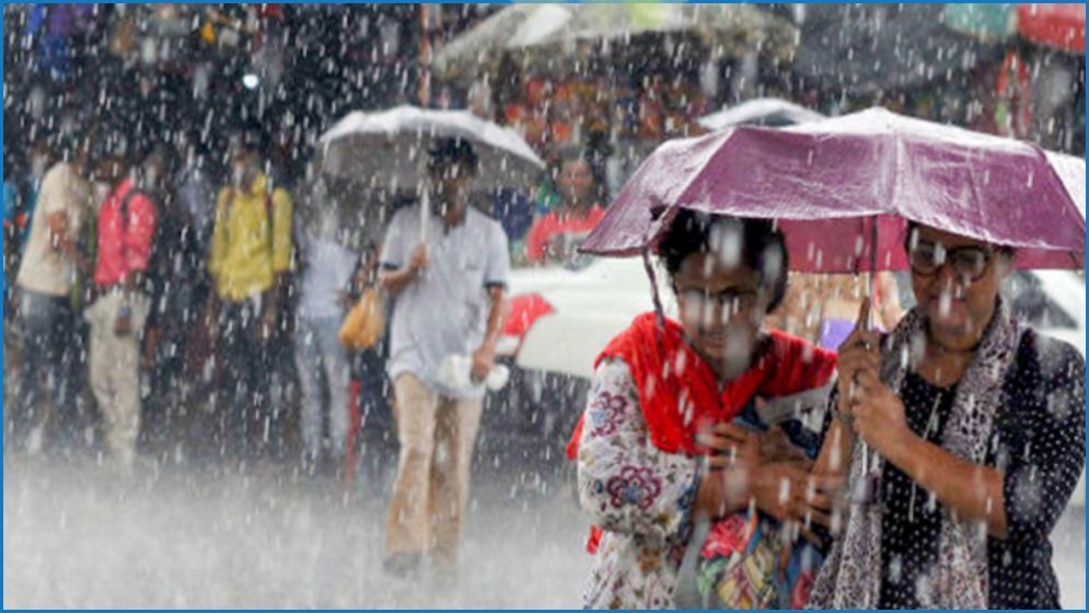 রাজধানীতে স্বস্তির বৃষ্টি
