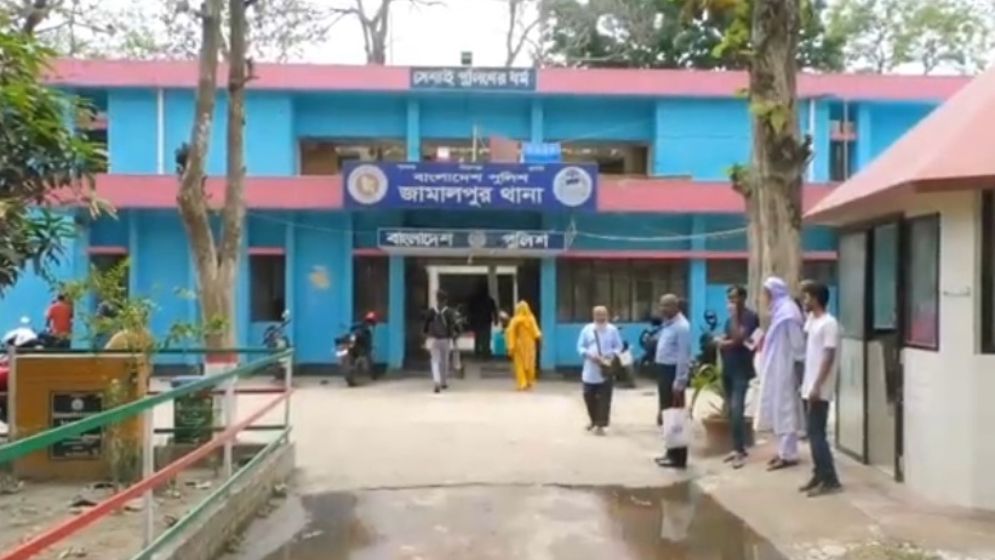 জামালপুরে মাকে কুপিয়ে হত্যা মামলায় ছেলে গ্রেপ্তার