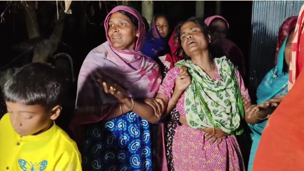 সীমান্তে গুলি করে হত্যার পর বাংলাদেশির লাশ ফেরত দিল বিএসএফ