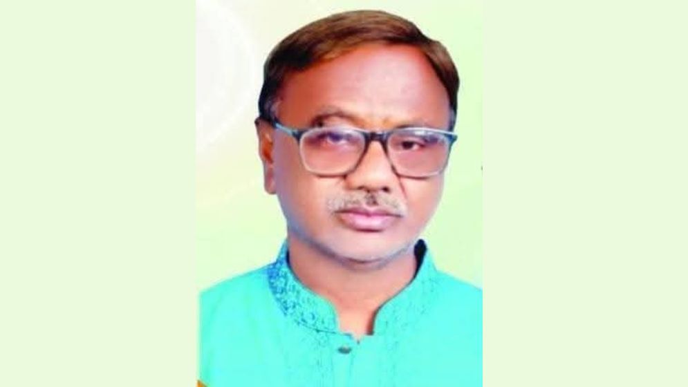 নির্বাচিত হওয়ার পর আওয়ামী সমর্থকের শুভেচ্ছা, বিএনপি সভাপতিকে শোকজ