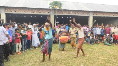 গ্রামের উৎসব, শহরের আকর্ষণ : শেরপুরে লাঠি খেলার বিশেষ আয়োজন