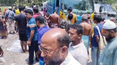 মঠবাড়িয়ায় পিকআপচাপায় অটোরিকশার যাত্রী নিহত, আহত ৩