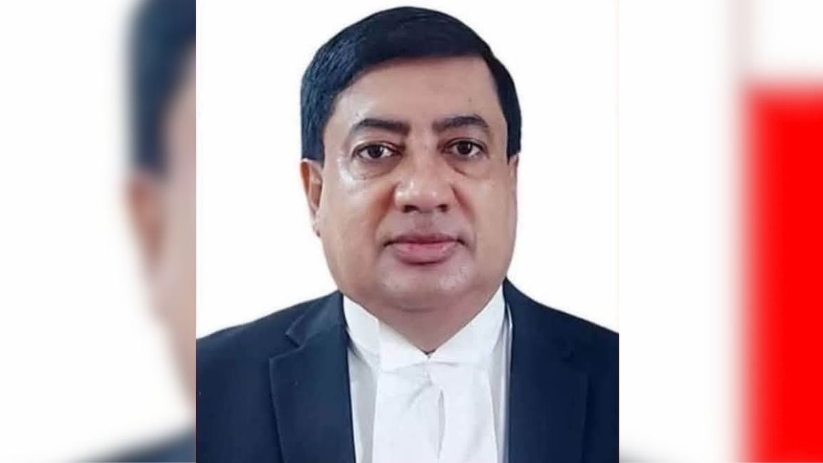 ফেনী জেলা আ.লীগের আইন সম্পাদক গ্রেপ্তার