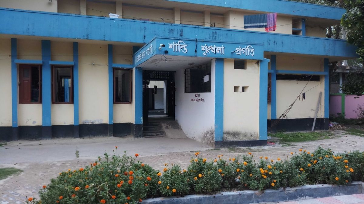 নওগাঁয় মাদকদ্রব্যসহ আটক ১