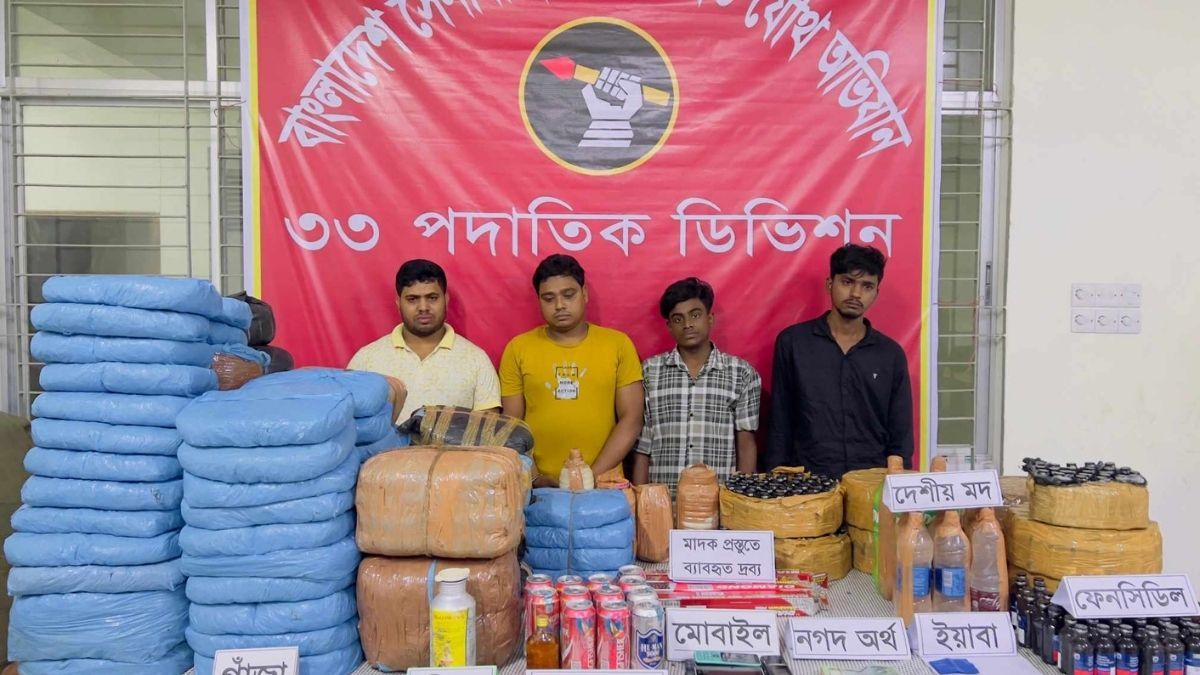 কুমিল্লায় বিপুল পরিমাণ মাদকসহ আটক ৪