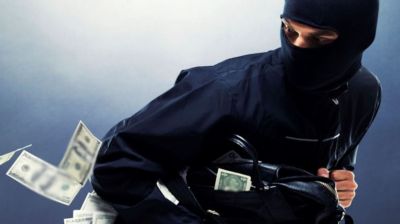 যশোরে বিক্রয় প্রতিনিধিকে ছুরিকাঘাত করে টাকা ছিনতাই