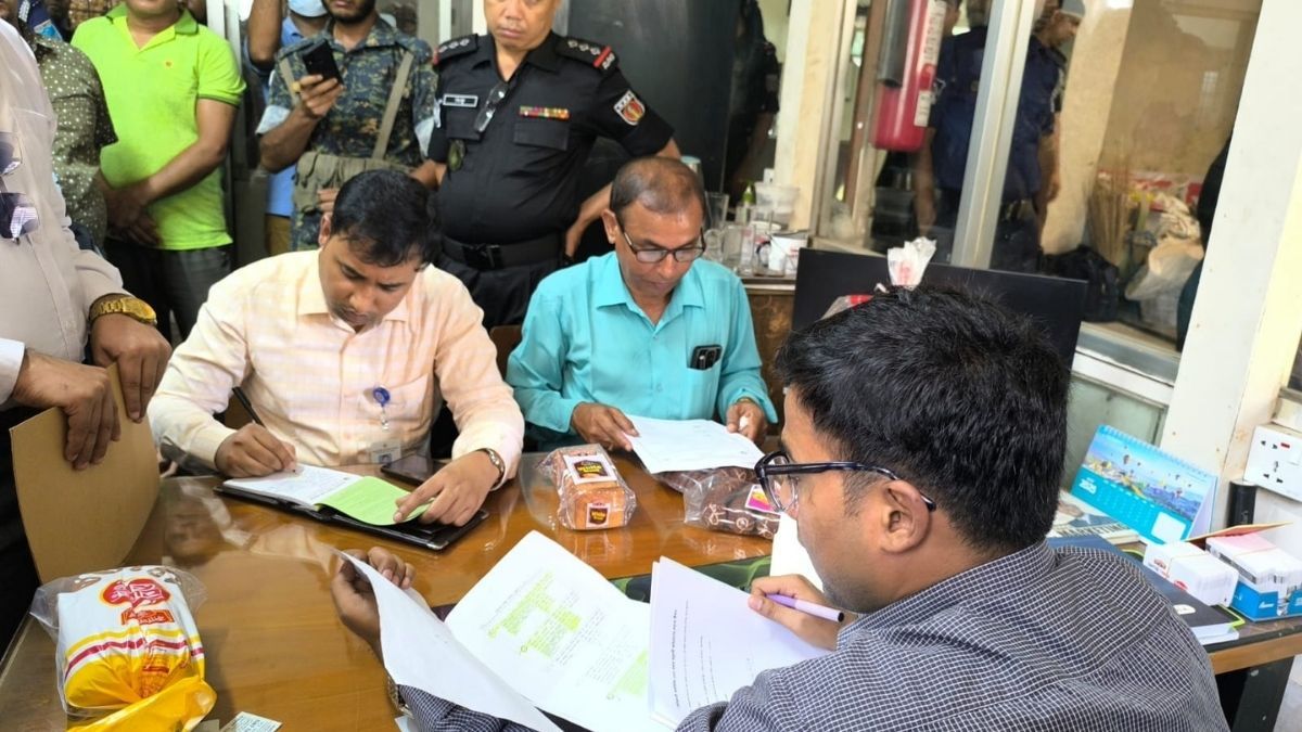 কিশোরগঞ্জে তিন খাদ্য প্রতিষ্ঠানকে ৫ লাখ টাকা জরিমানা