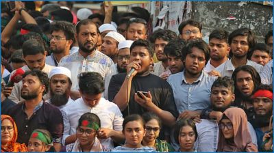 আমি ঘোষণা দিতে না পারলেও আন্দোলন চালিয়ে যাবেন : হাসনাত আবদুল্লাহ