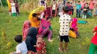 বাড়ির পাশের জমিতে মিলল স্কুলছাত্রীর নিথর দেহ