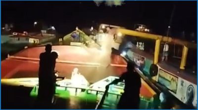 পদ্মায় রাতের আঁধারে বালু উত্তোলনের মহোৎসব