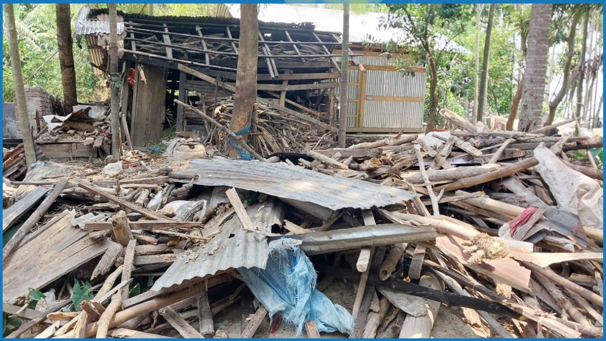 বাগেরহাটে সেনা সদস্যের বাড়িতে হামলা, আহত ২