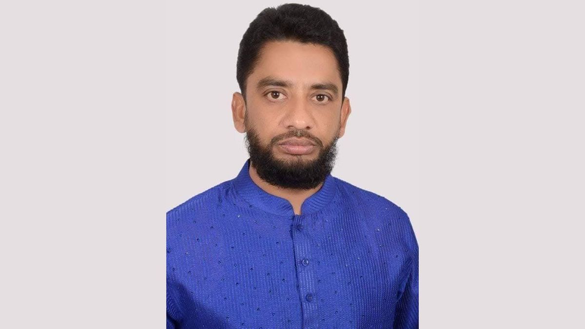 ওমরাহ ফ্লাইটে ওঠার আগেই ধরা পড়লেন আ.লীগ নেতা মাসুম