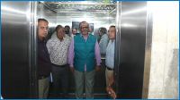 ঢাবির লিফট সংস্কারের কাজ পরিদর্শন করলেন উপাচার্য