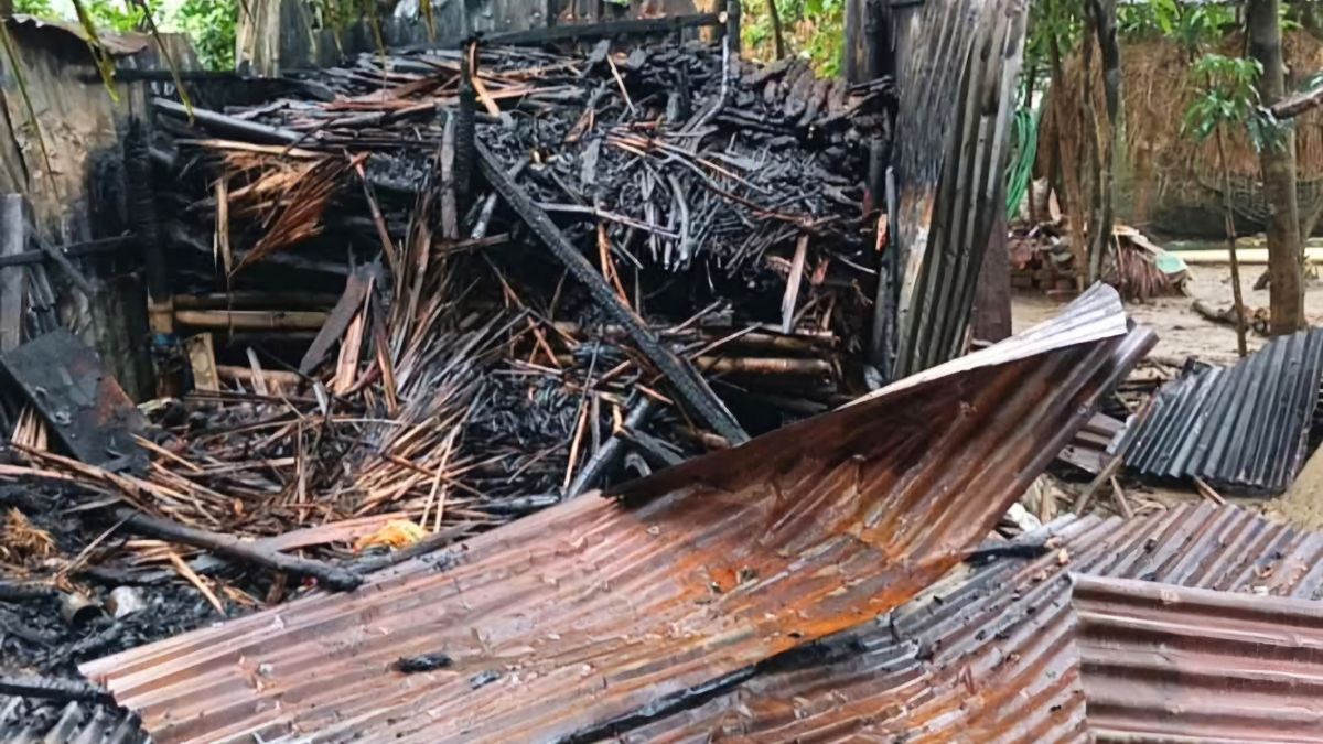 মাদকবিরোধী পোস্ট দেওয়ায় কলেজছাত্রীর ঘরে আগুন, আতঙ্কে পরিবার