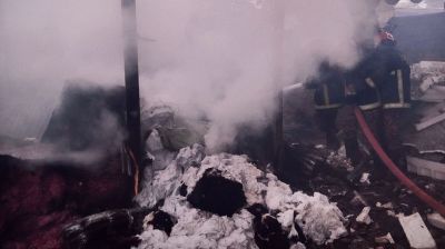 গাজীপুরে বজ্রপাতে তোলার গোডাউনে আগুন