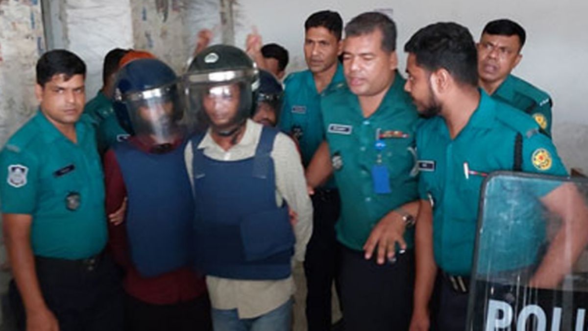 গ্রেপ্তার তিনজন ৬ দিনের রিমান্ডে