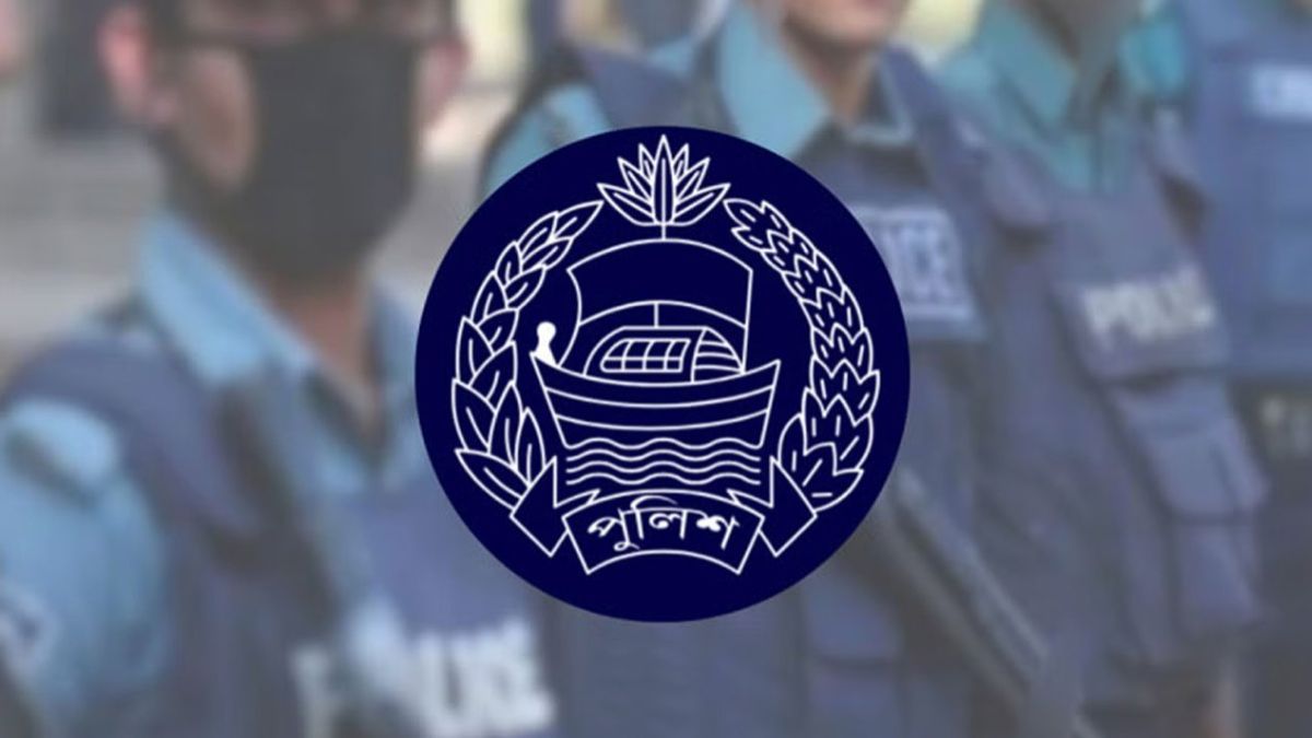 রাজধানীতে ট্রেনের ধাক্কায় পুলিশ কর্মকর্তা নিহত