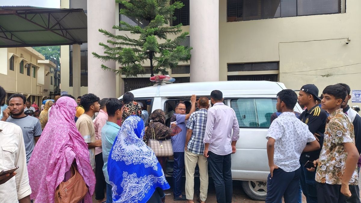 ট্রেনিংয়ে যাওয়ার পথে দুর্ঘটনায় একই অফিসের নিহত ৪