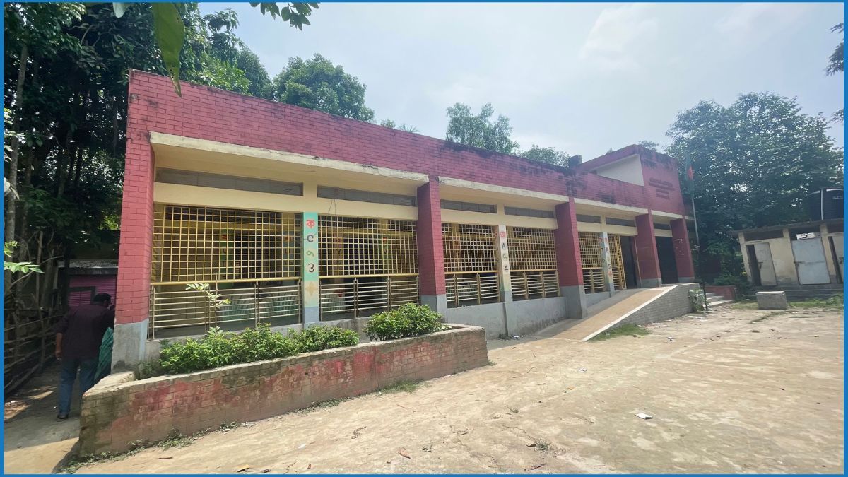 সাটুরিয়ায় প্রাথমিক বিদ্যালয়ে শিক্ষক সংকট, পাঠদান ব্যাহত