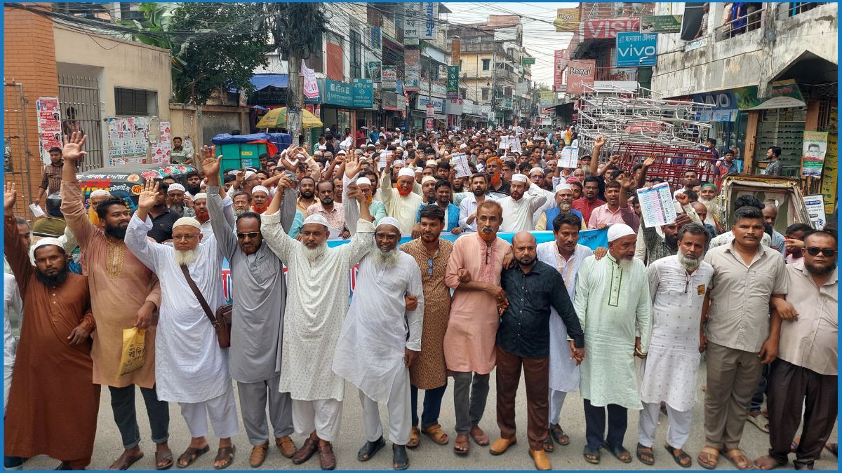বগুড়ায় শ্রমিক কল্যাণ ফেডারেশনের নির্বাচনী প্রচারণায় সমাবেশ