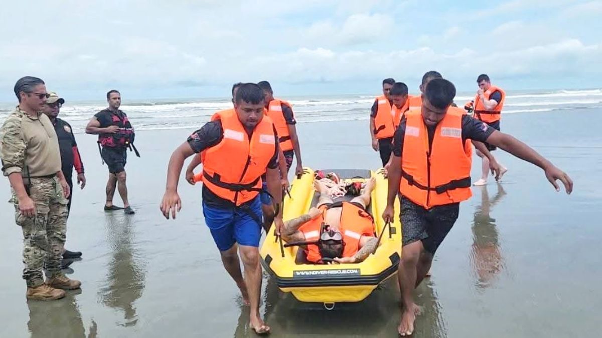 কক্সবাজারে মার্কিন সেনাবাহিনীর প্রশিক্ষণে ফায়ার সার্ভিস কর্মীরা