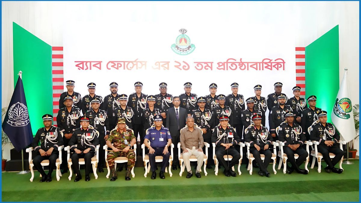 র‌্যাব সদস্যদের নতুন উদ্যমে কাজ করার আহ্বান স্বরাষ্ট্র উপদেষ্টার
