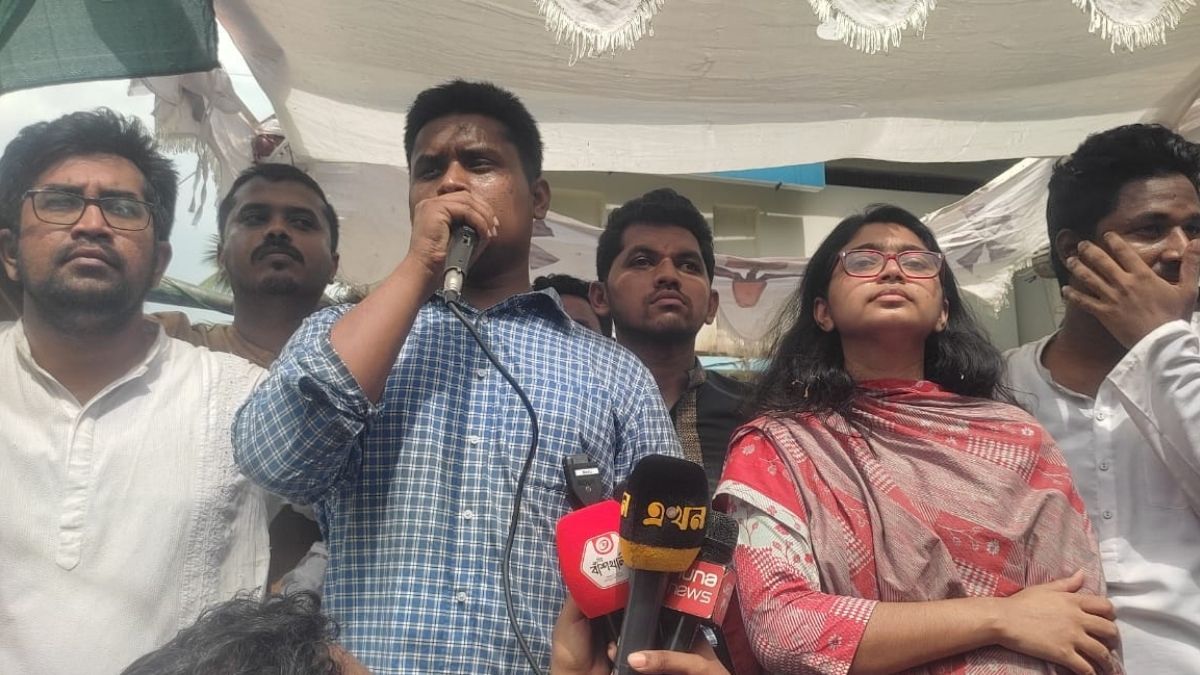 অন্তর্বর্তী সরকারকে সফল করতে হবে : হাসনাত আবদুল্লাহ