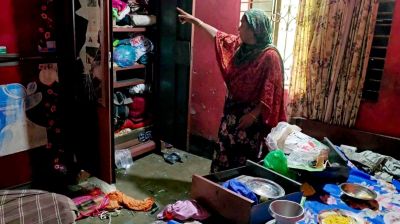 নরসিংদীতে প্রবাসীর বাড়িতে স্বেচ্ছাসেবক দল নেতার হামলা!
