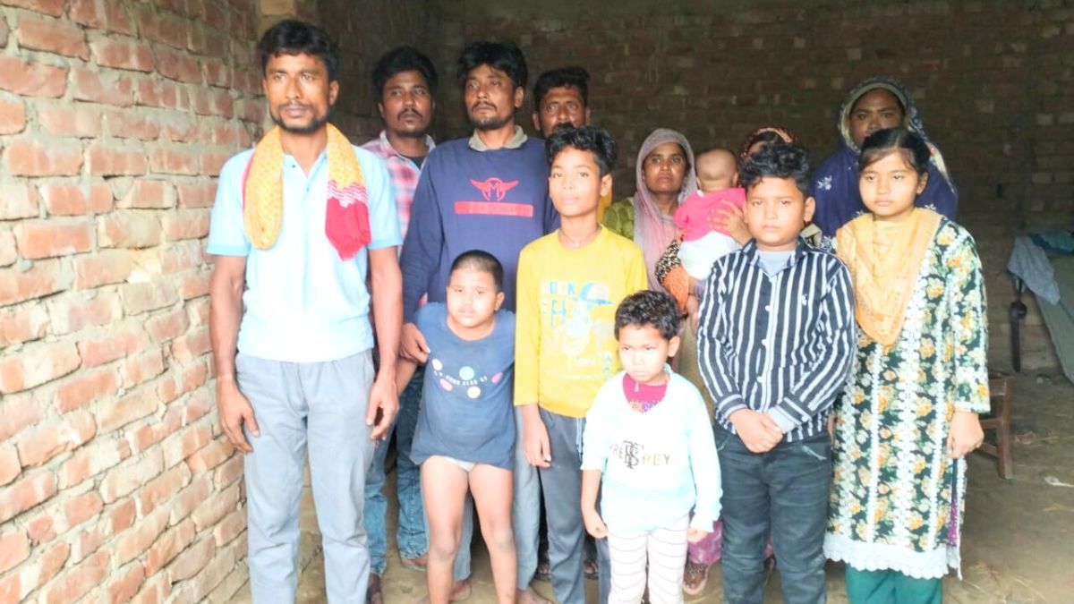 ফেনী সীমান্তে ১৩ বাংলাদেশিকে পুশইন করল বিএসএফ