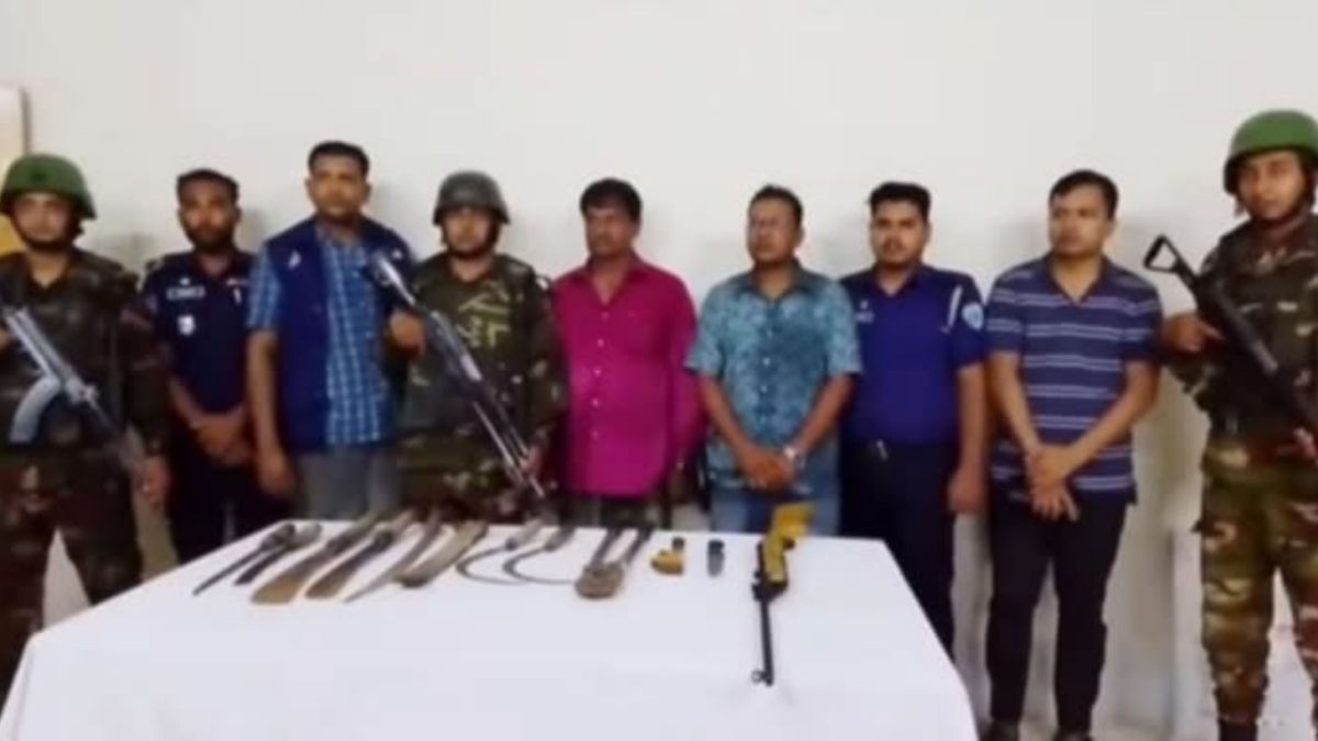 সাতকানিয়ায় অস্ত্রসহ অপহরণকারী আটক, কিশোর উদ্ধার