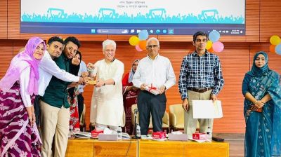 টেকসই নগর পরিকল্পনা প্রতিযোগিতায় তৃতীয় খুলনা বিশ্ববিদ্যালয় দল
