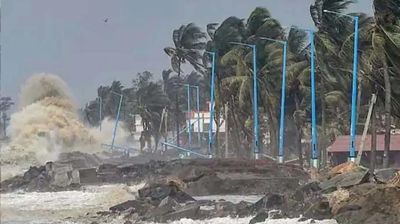 দুপুরের মধ্যে ১৯ অঞ্চলে ঝড়ের আভাস
