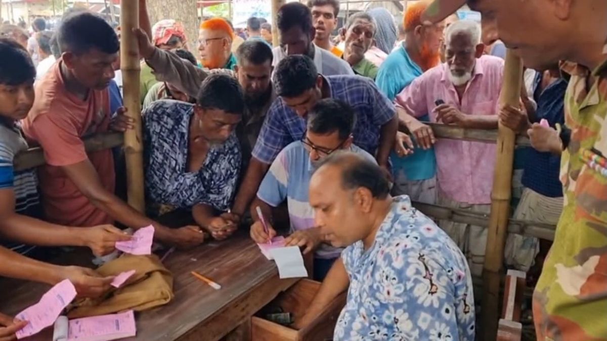 অতিরিক্ত খাজনা আদায়, সেনাবাহিনীর হস্তক্ষেপে ৫ শতাধিক ক্রেতার টাকা ফেরত