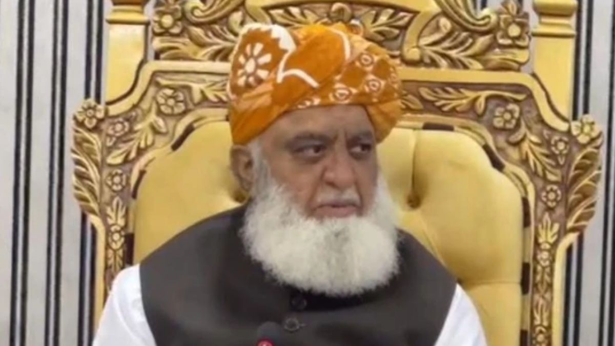 কম বয়সে বিয়ের বিরুদ্ধে আইন, পাকিস্তানে আন্দোলনের ডাক জমিয়তের